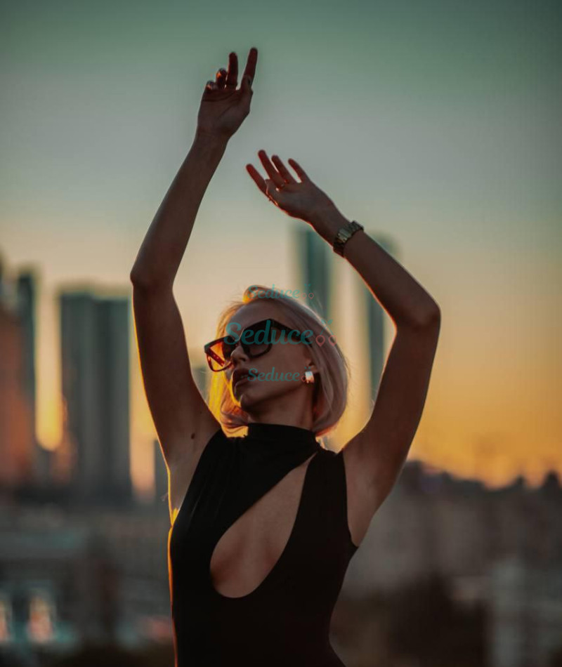 Photo escort girl Fera: the best escort service