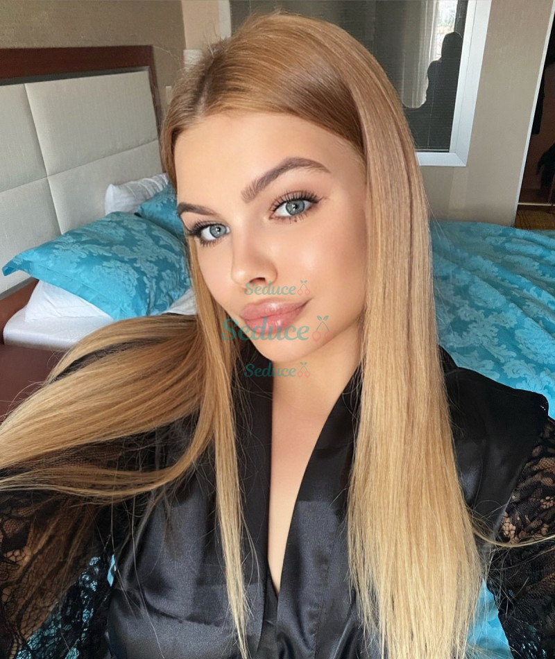 Photo escort girl Maria: the best escort service