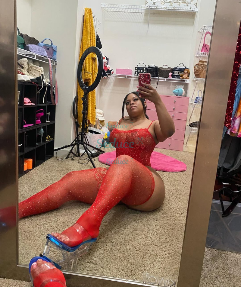 Photo escort girl Strappon_queen: the best escort service