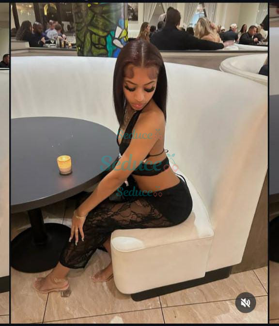 Photo escort girl Berry: the best escort service