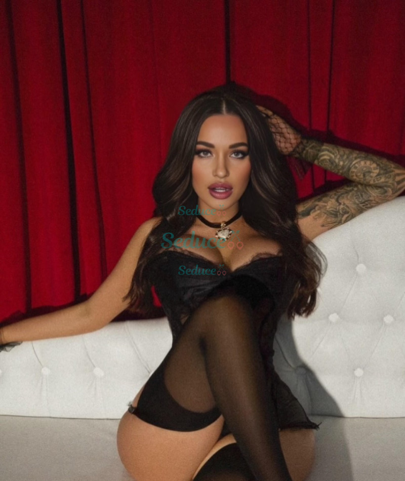 Photo escort girl Mirona: the best escort service