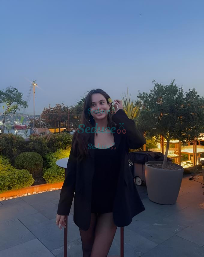 Photo escort girl meras: the best escort service