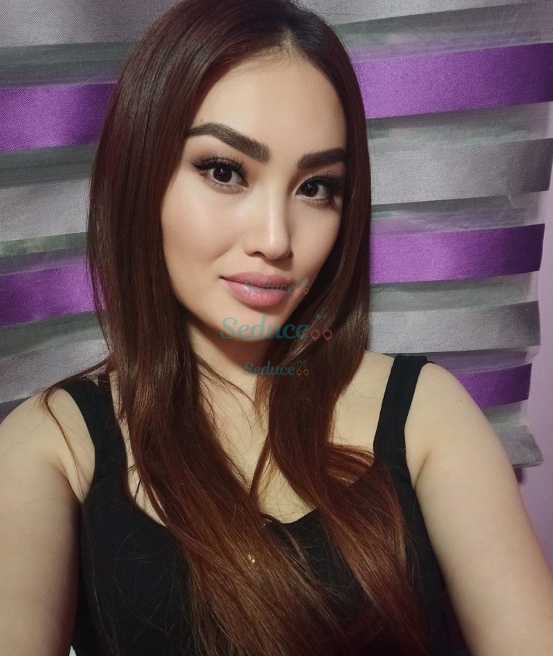 Photo escort girl Yasmina: the best escort service