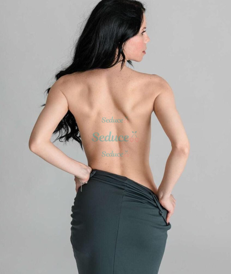 Photo escort girl Korys: the best escort service