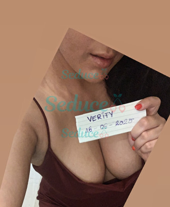 Photo escort girl Vanilla: the best escort service