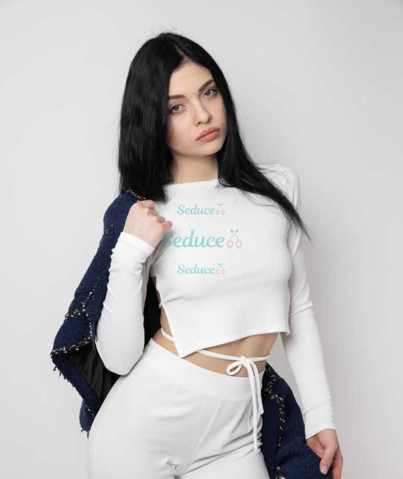 Photo escort girl Arina Glamour : the best escort service
