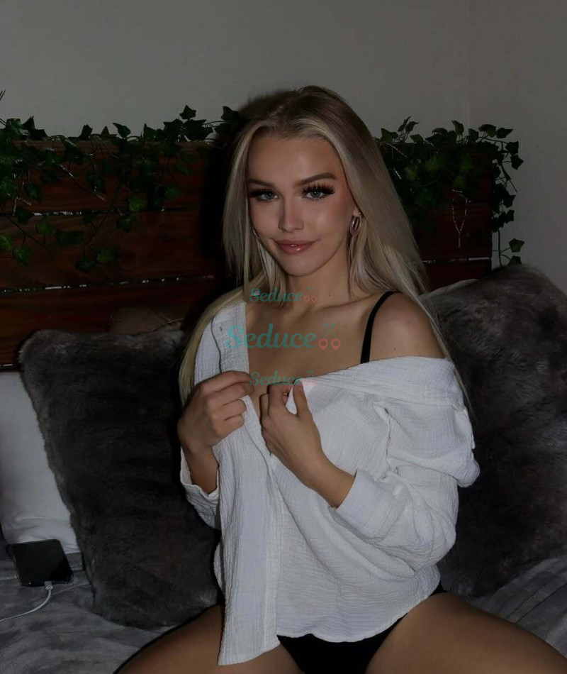 Photo escort girl ANNA VIP: the best escort service