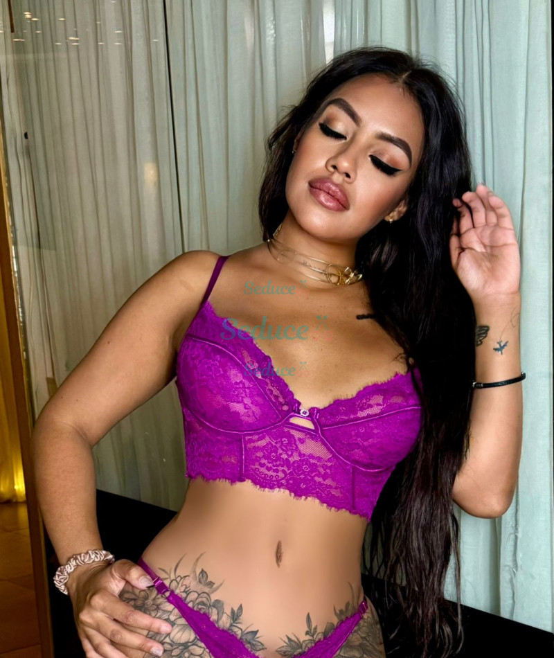 Photo escort girl CATALEYA: the best escort service