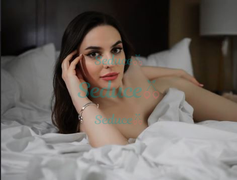 Photo escort girl zarey: the best escort service