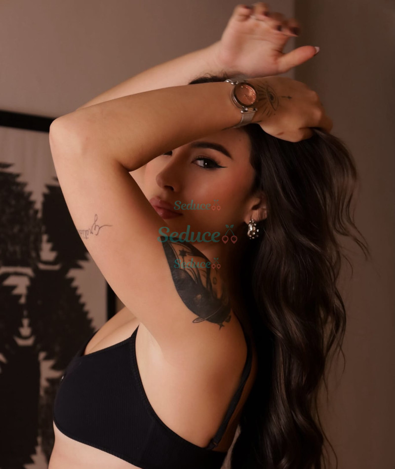 Photo escort girl Sophia: the best escort service