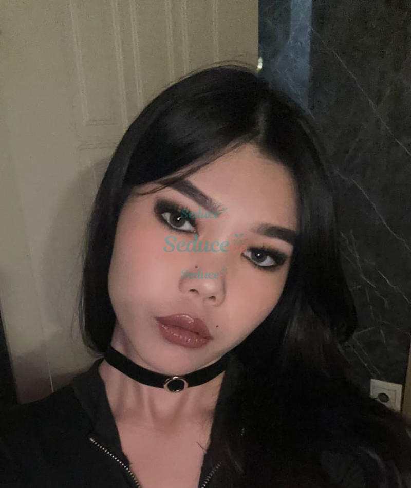 Photo escort girl Skylar: the best escort service