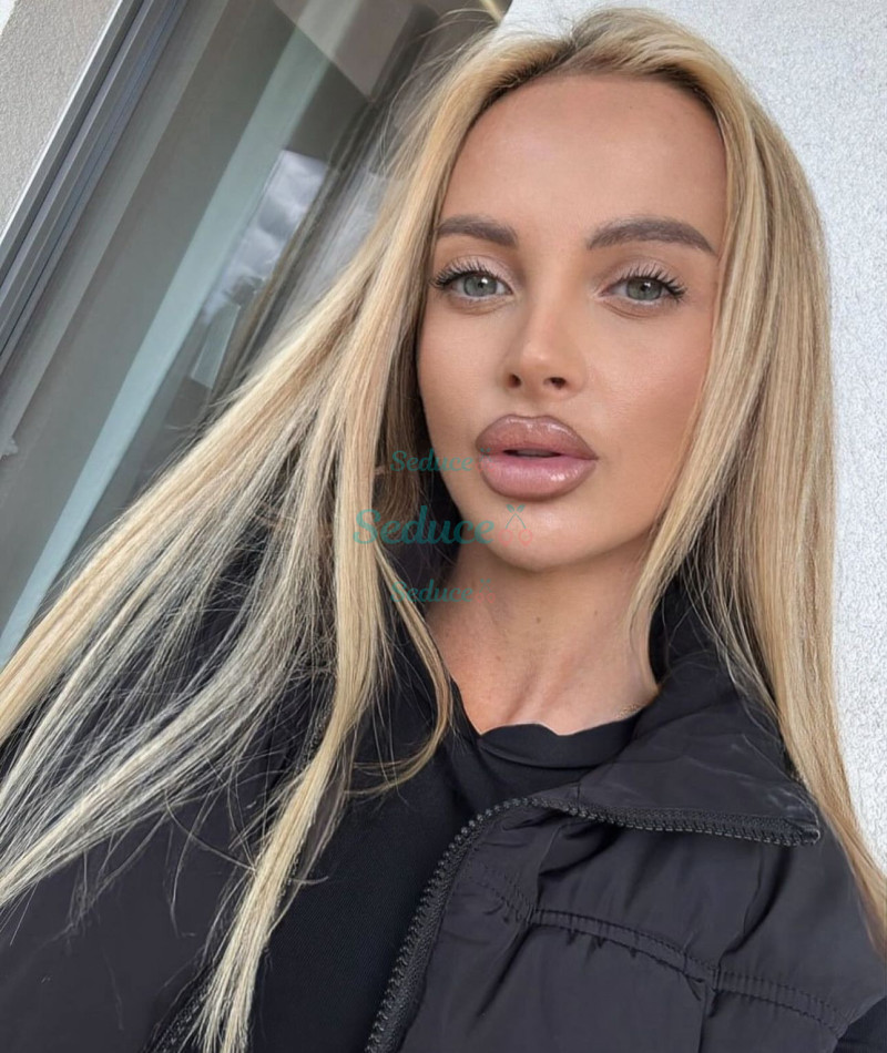 Photo escort girl BUSE: the best escort service