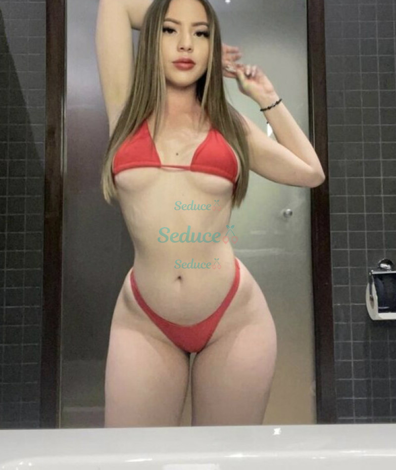 Photo escort girl Megan: the best escort service