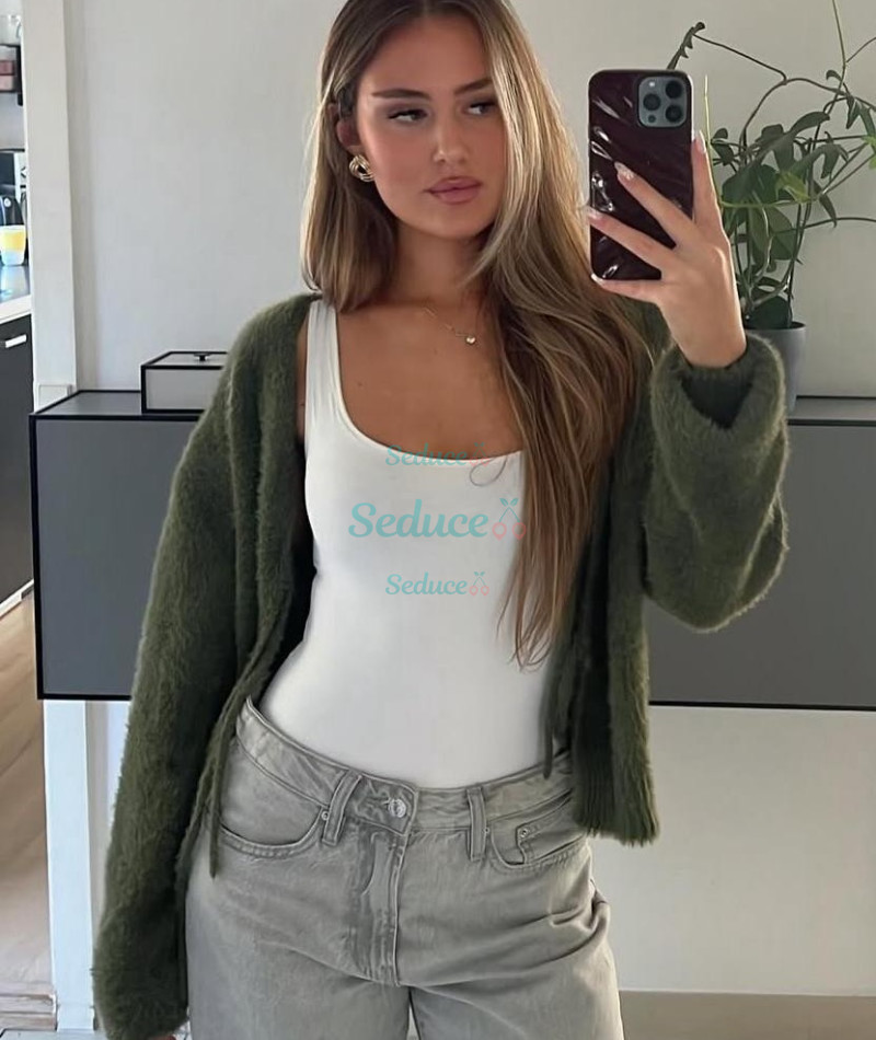 Photo escort girl ORYANA: the best escort service