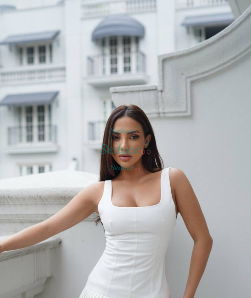 Photo escort girl DENELLA: the best escort service