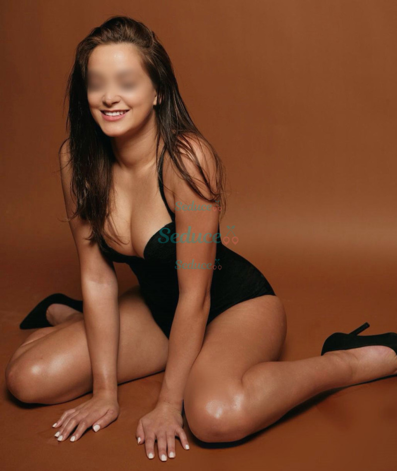 Photo escort girl Greta: the best escort service