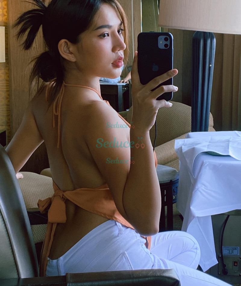 Photo escort girl Sara: the best escort service