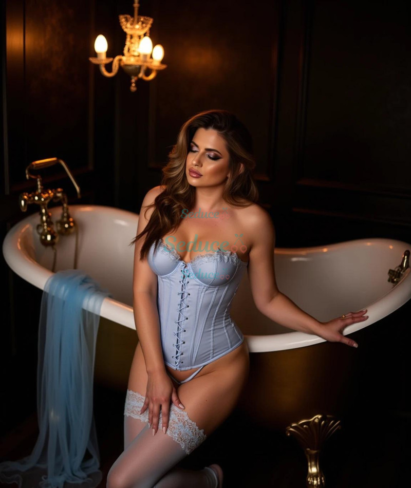 Photo escort girl ARINA: the best escort service