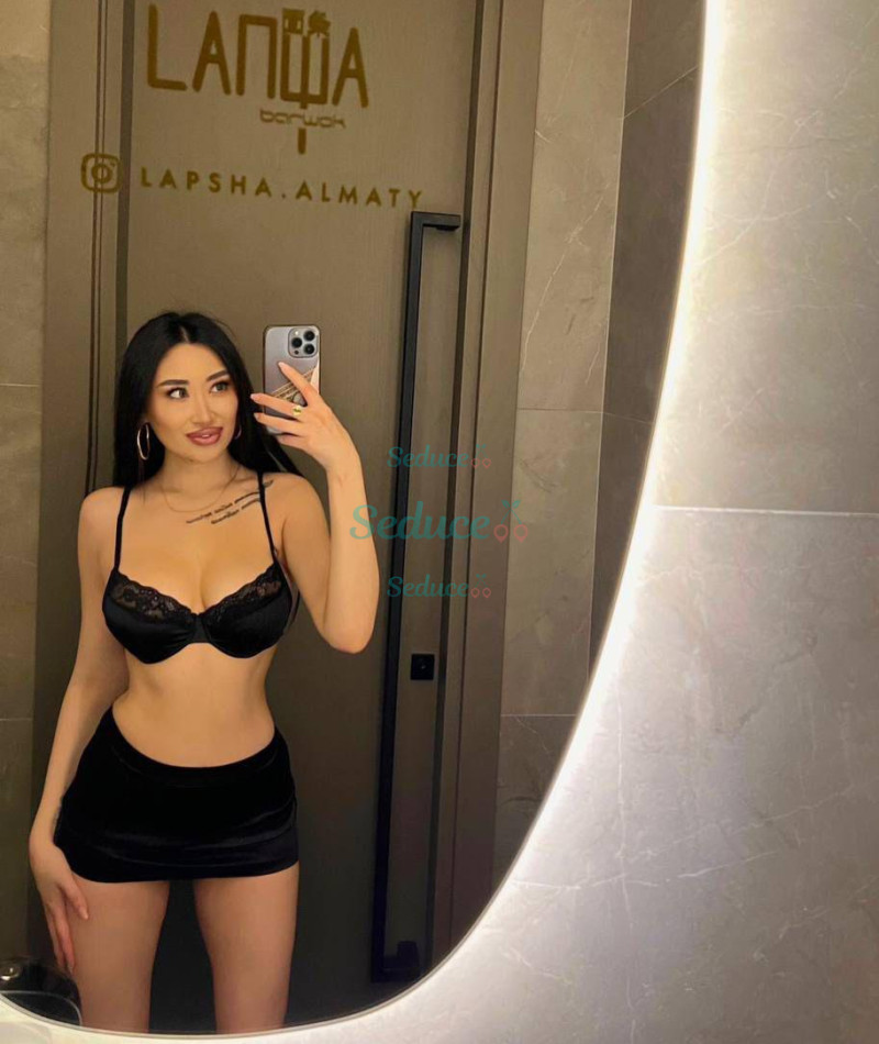 Photo escort girl Yulia: the best escort service