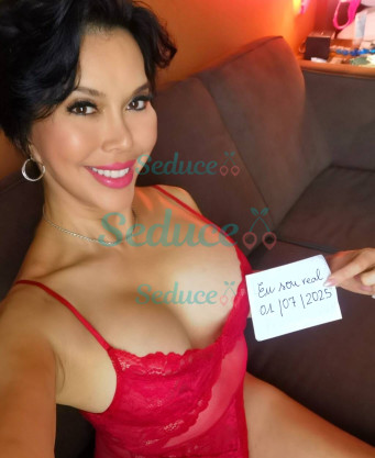 Photo escort girl delphine: the best escort service