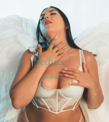 Photo escort girl lamiya: the best escort service