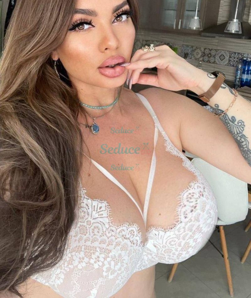 Photo escort girl Izalie : the best escort service