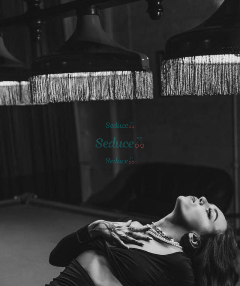 Photo escort girl Karmen: the best escort service