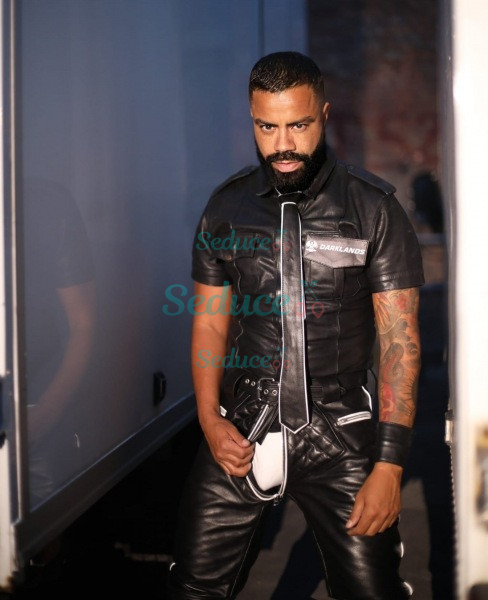 Photo escort girl MR.THICK: the best escort service